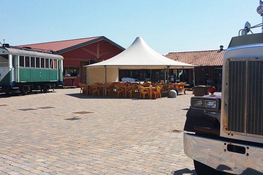 [7] Ristorante / Bar